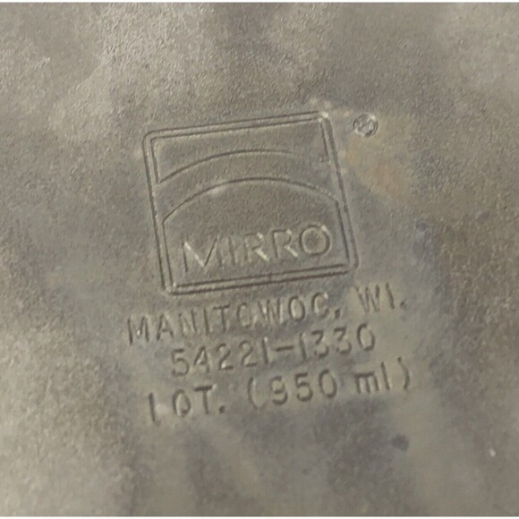 Mirro 2 Qt & 1 Qt Sauce Pan Vintage USA Non-Stick Aluminum Wooden Handle w/ Lids - Picture 11 of 16